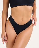 Seamless Thong